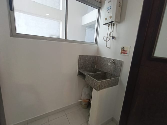 Apartaestudio en arriendo en Aves Maria, Sabaneta, 50 m² · foto 17 de 19