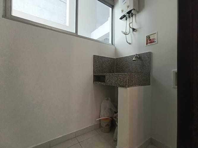 Apartaestudio en arriendo en Aves Maria, Sabaneta, 50 m² · foto 18 de 19