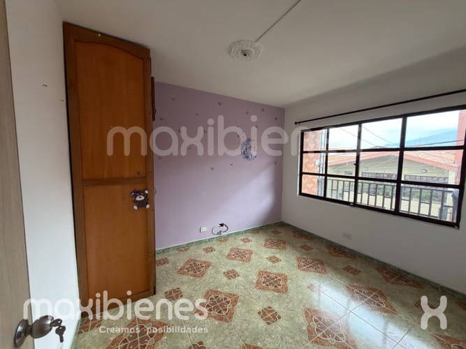 Casa de 3 alcobas en arriendo en Actividad Multiple, Copacabana, 97 m² · foto 3 de 11