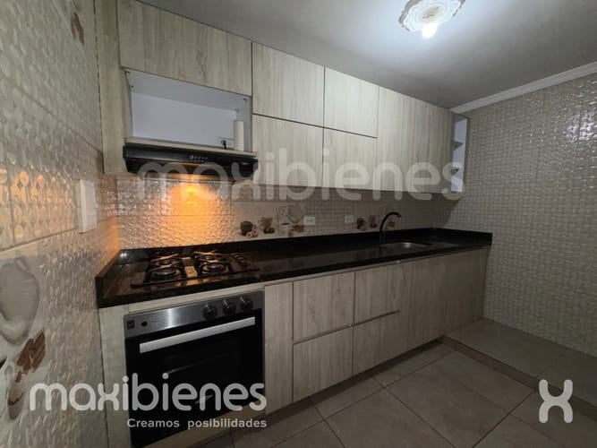 Casa de 3 alcobas en arriendo en Actividad Multiple, Copacabana, 97 m² · foto 8 de 11