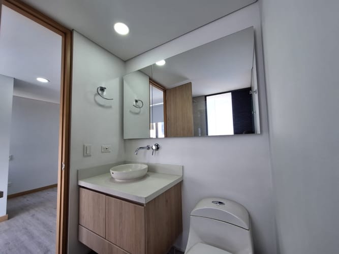 Apartamento de 3 alcobas en arriendo en Las Palmas, Medellín, 93 m² · foto 8 de 18