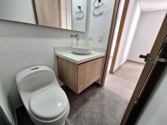 Apartamento de 3 alcobas en arriendo en Las Palmas, Medellín, 93 m² · foto 12 de 18