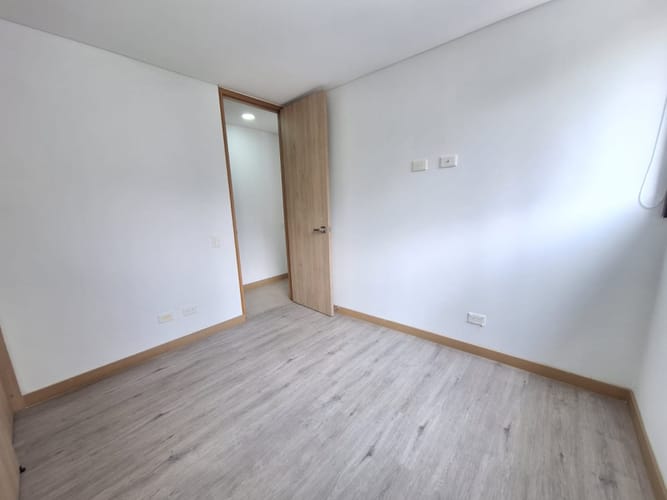 Apartamento de 3 alcobas en arriendo en Las Palmas, Medellín, 93 m² · foto 14 de 18