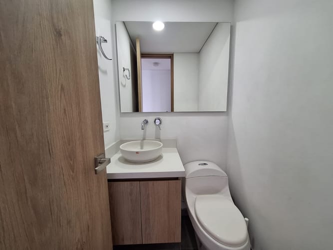 Apartamento de 3 alcobas en arriendo en Las Palmas, Medellín, 93 m² · foto 16 de 18