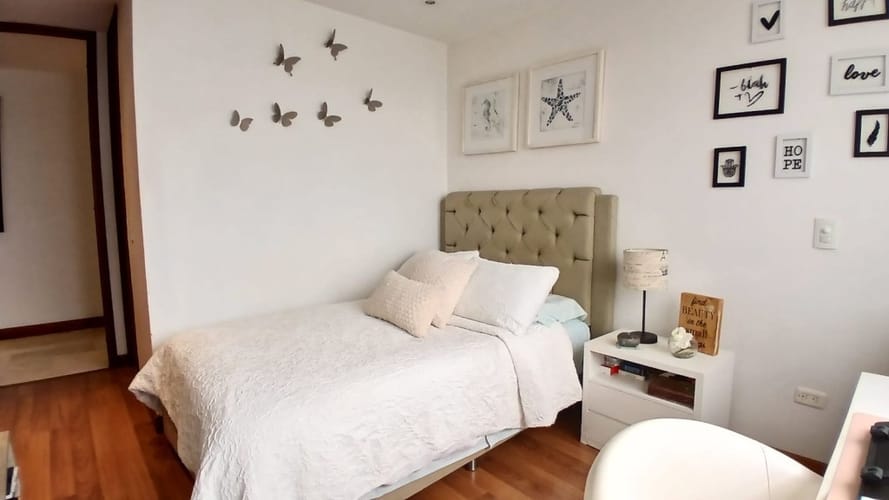 Apartamento de 3 alcobas en arriendo en El Tesoro, Medellín, 212 m² · foto 24 de 24
