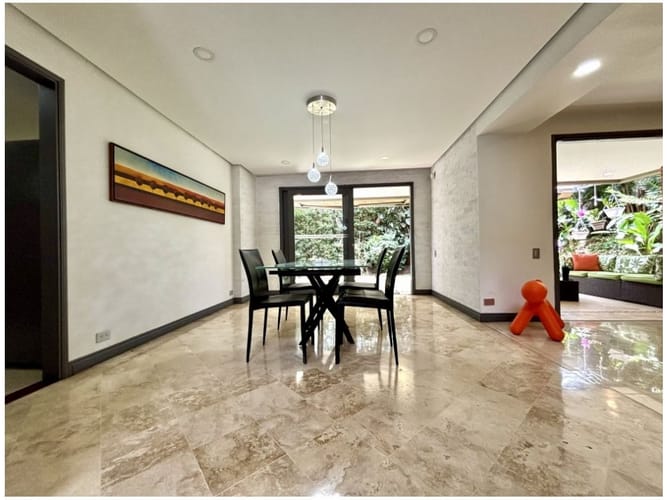 Casa de 3 alcobas en venta en Vía Las Palmas, Medellín, 290 m² · foto 6 de 20