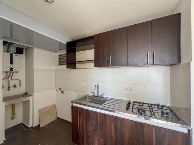 Apartamento de 3 alcobas en arriendo en San Antonio Norte, Bogotá, 40 m² · foto 4 de 16