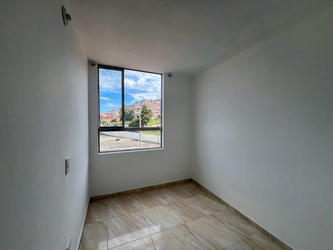 Apartamento de 3 alcobas en arriendo en San Antonio Norte, Bogotá, 40 m² · foto 8 de 16