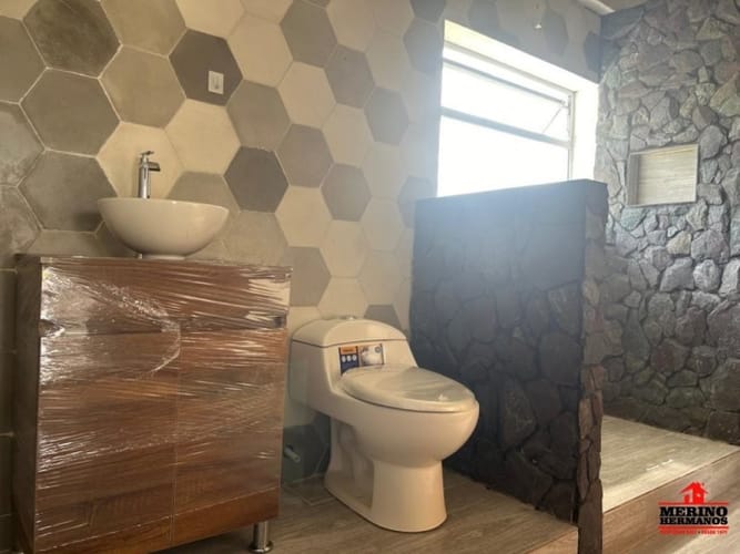 Casa de 4 alcobas en arriendo en Centro, Rionegro, 450 m² · foto 15 de 16