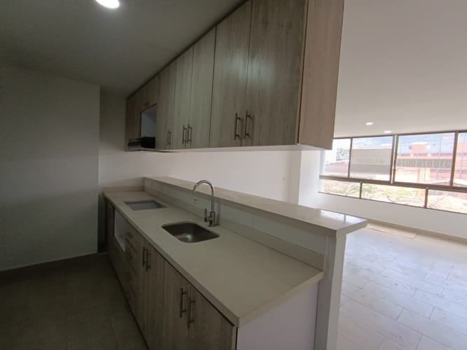 Apartamento de 3 alcobas en arriendo en Belén, Medellín, 110 m² · foto 4 de 24