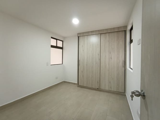 Apartamento de 3 alcobas en arriendo en Belén, Medellín, 110 m² · foto 21 de 24