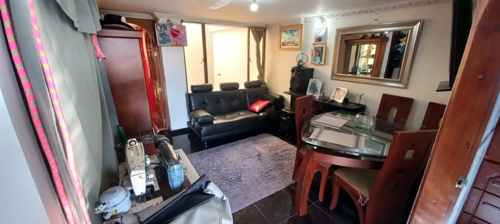 Casa de 8 alcobas en venta en Kennedy Central, Bogotá, 280 m² · foto 5 de 22