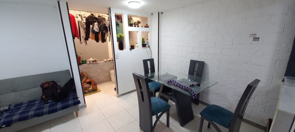 Casa de 8 alcobas en venta en Kennedy Central, Bogotá, 280 m² · foto 12 de 22