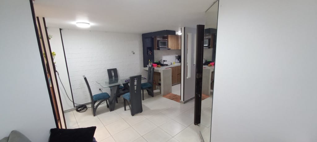 Casa de 8 alcobas en venta en Kennedy Central, Bogotá, 280 m² · foto 14 de 22