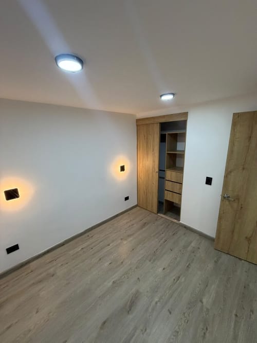 Apartaestudio en arriendo en La Felicidad, Bogotá, 25 m² · foto 3 de 10