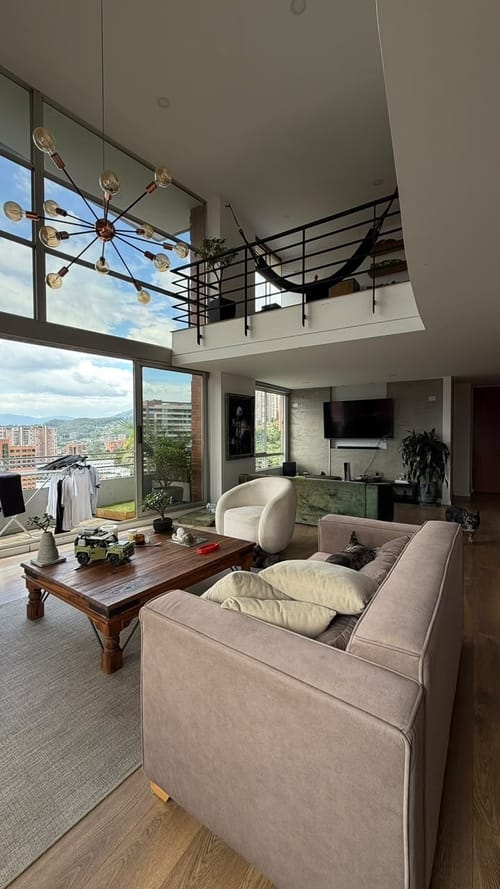 Apartamento de 3 alcobas en venta en El Tesoro, Medellín, 170 m² · foto 20 de 20