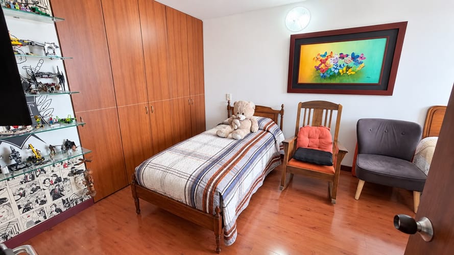 Apartamento de 3 alcobas en venta en Ciudad Salitre, Bogotá, 145 m² · foto 11 de 24