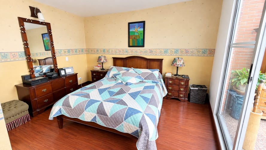 Apartamento de 3 alcobas en venta en Ciudad Salitre, Bogotá, 145 m² · foto 16 de 24