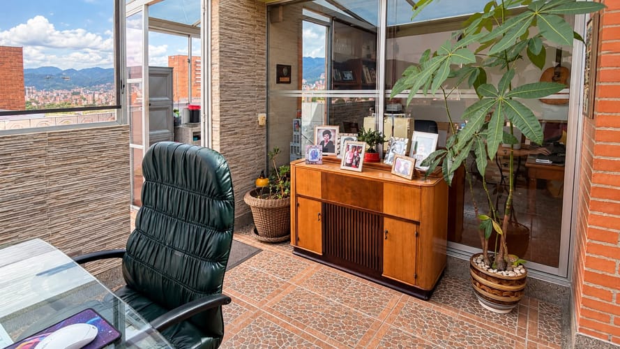 Apartamento de 3 alcobas en venta en Ciudad Salitre, Bogotá, 145 m² · foto 19 de 24