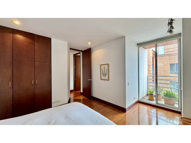 Apartamento de 3 alcobas en venta en El Virrey, Bogotá, 176 m² · foto 15 de 20