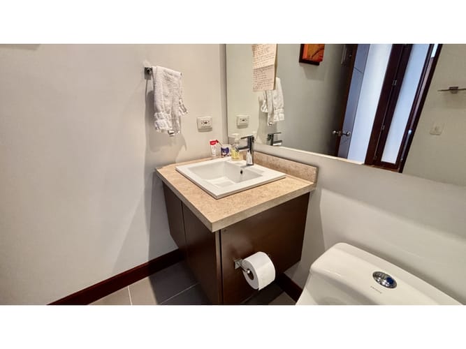 Apartamento de 3 alcobas en venta en El Virrey, Bogotá, 176 m² · foto 17 de 20
