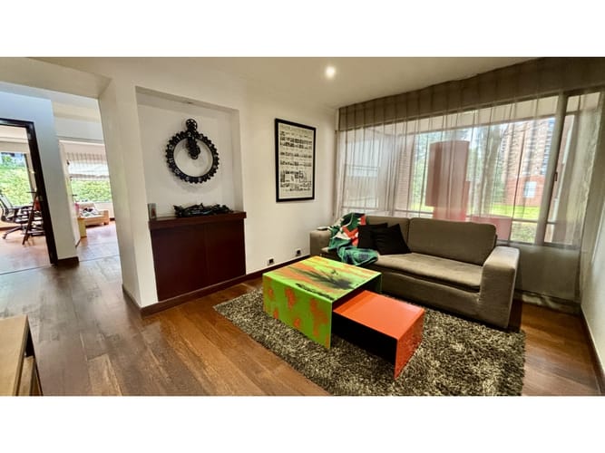 Apartamento de 4 alcobas en venta en Colina Campestre, Bogotá, 278 m² · foto 18 de 24