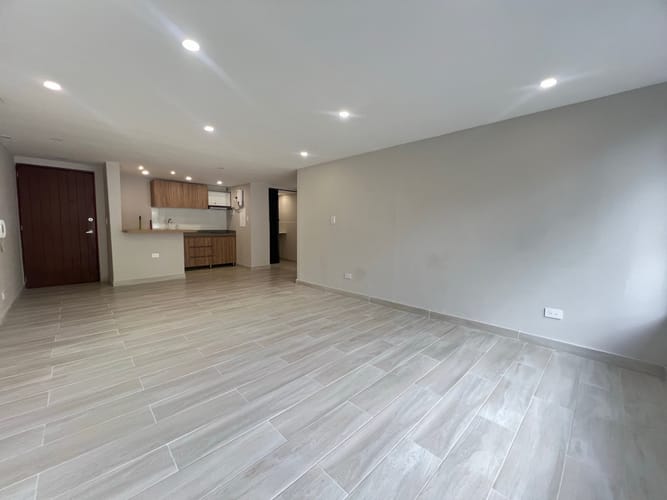 Apartamento de 1 alcoba en venta en Chicó Reservado, Bogotá, 60 m² · foto 6 de 10