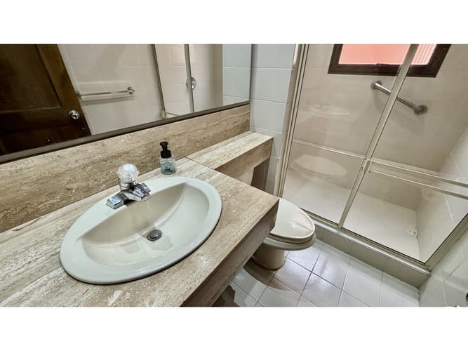 Apartamento de 2 alcobas en arriendo en Chico, Bogotá, 76 m² · foto 7 de 13