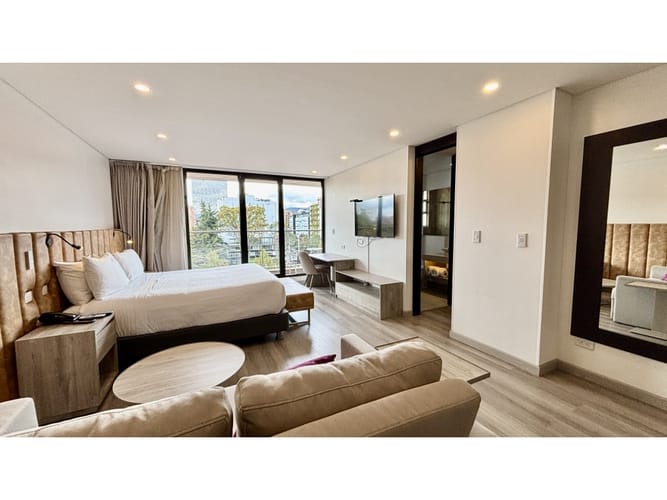 Apartamento de 2 alcobas en venta en El Virrey, Bogotá, 90 m² · foto 1 de 18