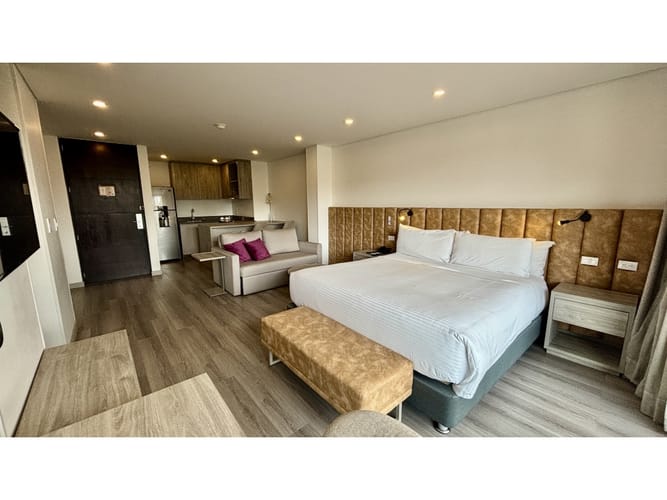 Apartamento de 2 alcobas en venta en El Virrey, Bogotá, 90 m² · foto 3 de 18