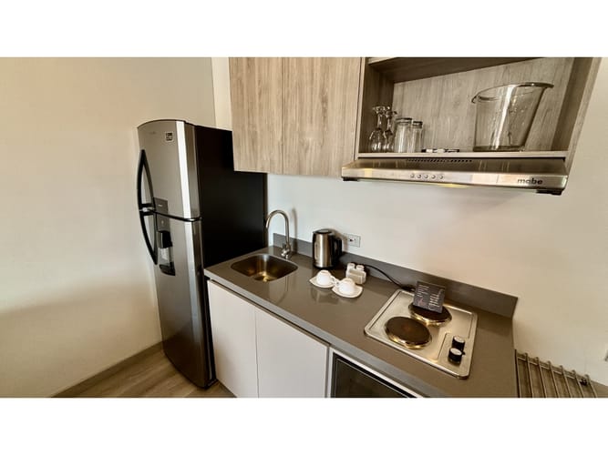 Apartamento de 2 alcobas en venta en El Virrey, Bogotá, 90 m² · foto 14 de 18
