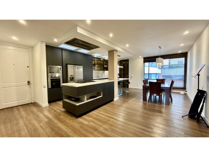 Apartamento de 3 alcobas en venta en Chapinero, Bogotá, 186 m² · foto 5 de 21