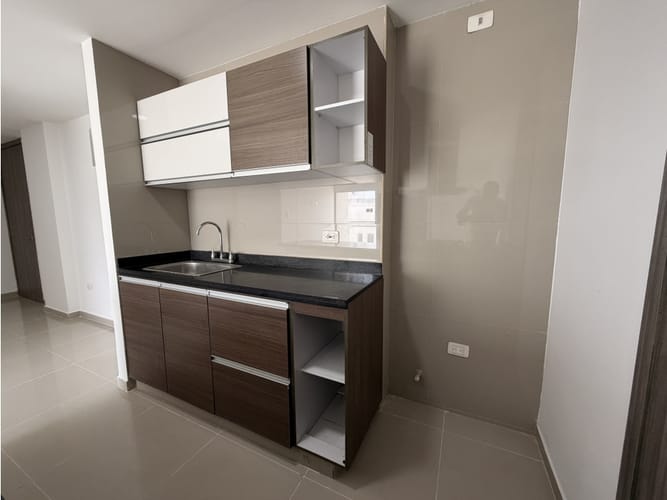 Apartamento de 2 alcobas en arriendo en Ciudad Jardin, Barranquilla, 72 m² · foto 4 de 18