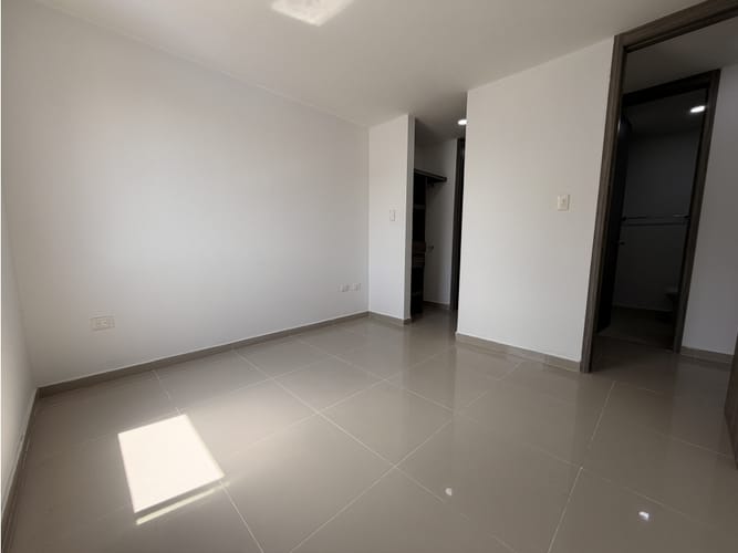 Apartamento de 2 alcobas en arriendo en Ciudad Jardin, Barranquilla, 72 m² · foto 13 de 18