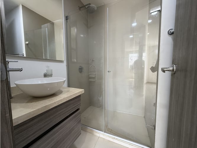 Apartamento de 2 alcobas en arriendo en Ciudad Jardin, Barranquilla, 72 m² · foto 15 de 18