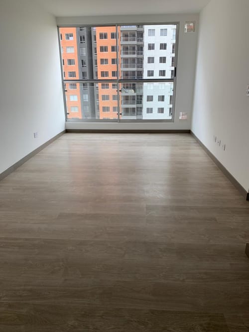 Apartamento de 3 alcobas en venta en Américas Central, Bogotá, 63 m² · foto 3 de 19