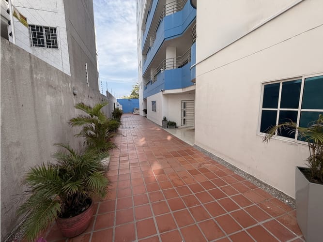 Apartamento de 3 alcobas en venta en El Recreo, Barranquilla, 122 m² · foto 2 de 22