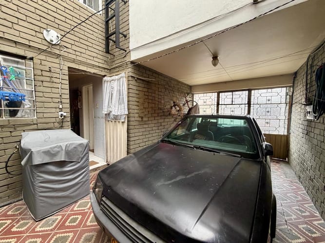 Casa de 4 alcobas en venta en Engativá, Bogotá, 196 m² · foto 16 de 24