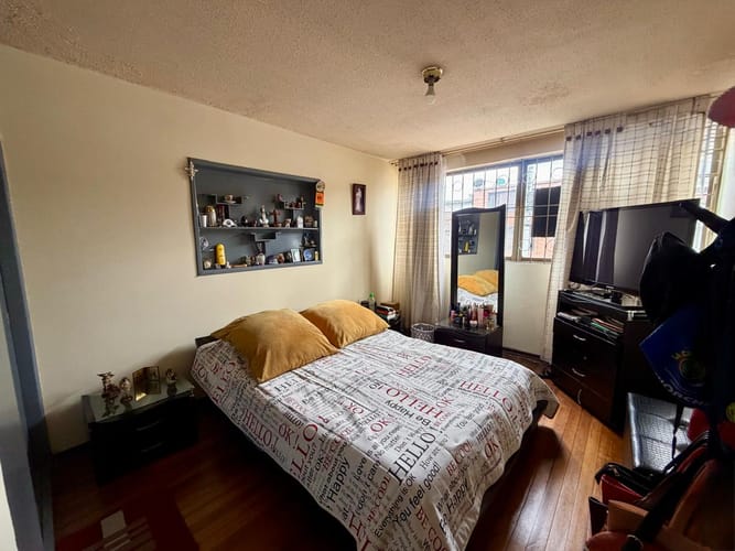 Casa de 4 alcobas en venta en Engativá, Bogotá, 196 m² · foto 18 de 24