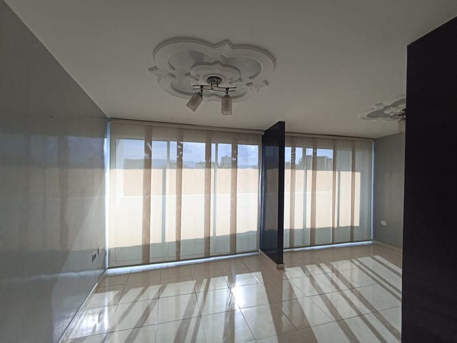 Apartamento de 3 alcobas en venta en Niza, Floridablanca, 101 m² · foto 5 de 23