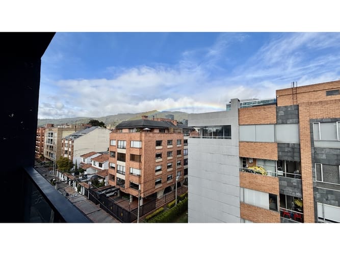 Apartamento de 2 alcobas en arriendo en Chicó Alto, Bogotá, 102 m² · foto 4 de 18