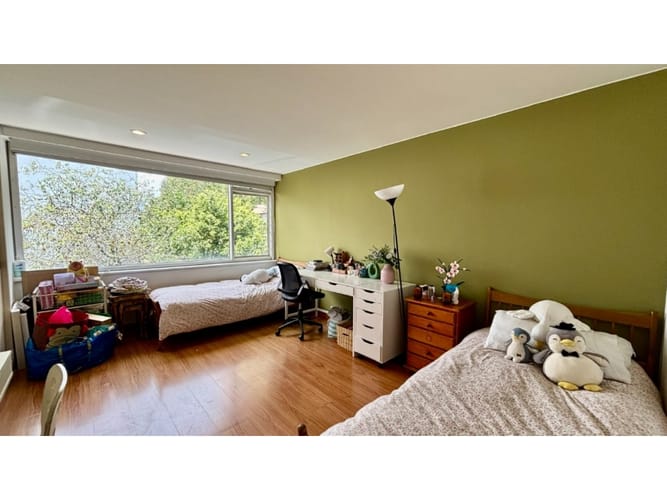 Apartamento de 3 alcobas en venta en Los Rosales, Bogotá, 191 m² · foto 18 de 21