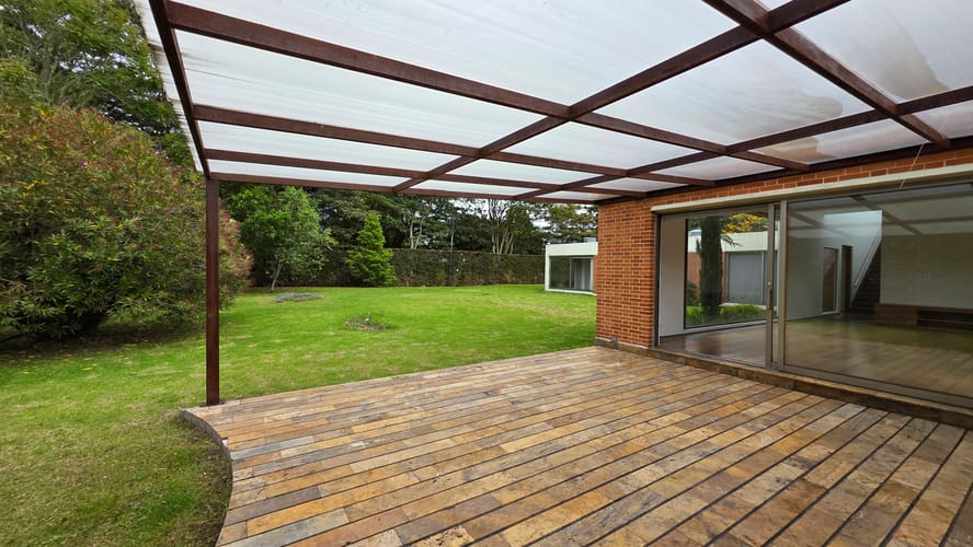 Casa de 3 alcobas en venta en Casa Blanca, Bogotá, 330 m² · foto 4 de 20