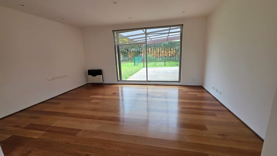Casa de 3 alcobas en venta en Casa Blanca, Bogotá, 330 m² · foto 9 de 20