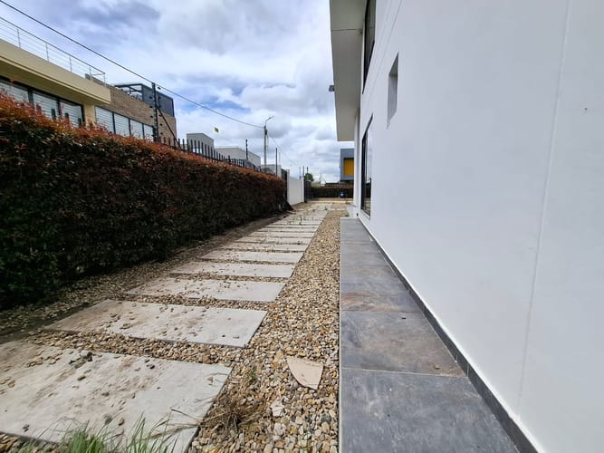 Casa de 6 alcobas en venta en Siberia, Cota, 780 m² · foto 3 de 24
