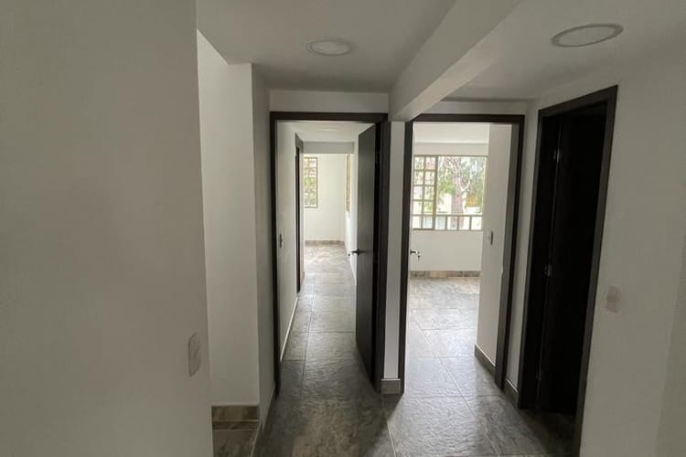 Apartamento de 3 alcobas en venta en Cedritos, Bogotá, 63 m² · foto 4 de 8