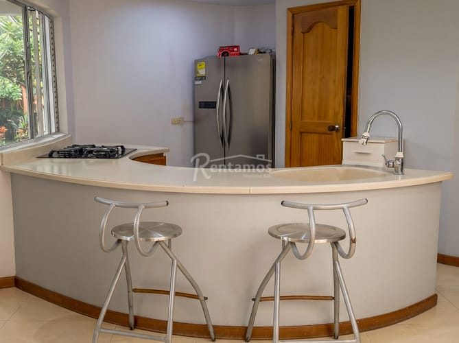 Casa de 6 alcobas en venta en San Jose, Envigado, 418 m² · foto 10 de 20