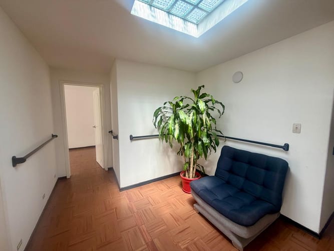 Casa de 13 alcobas en venta en Engativá, Bogotá, 347 m² · foto 4 de 24