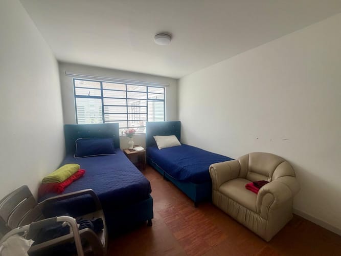 Casa de 13 alcobas en venta en Engativá, Bogotá, 347 m² · foto 10 de 24