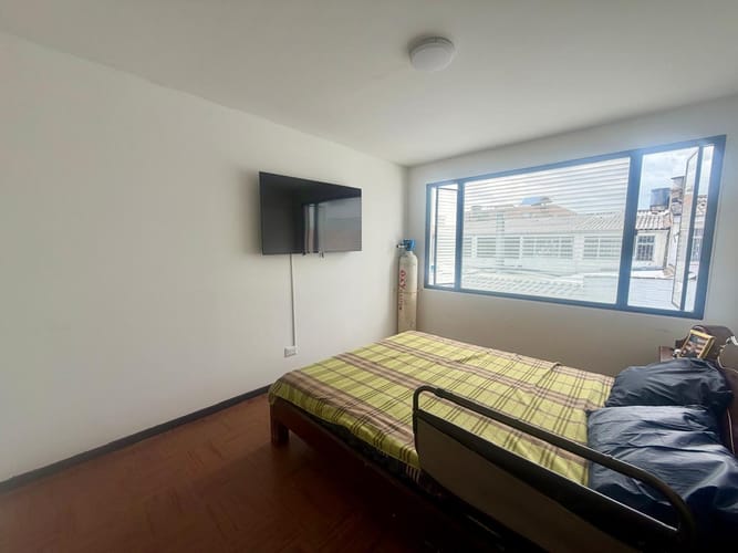 Casa de 13 alcobas en venta en Engativá, Bogotá, 347 m² · foto 17 de 24